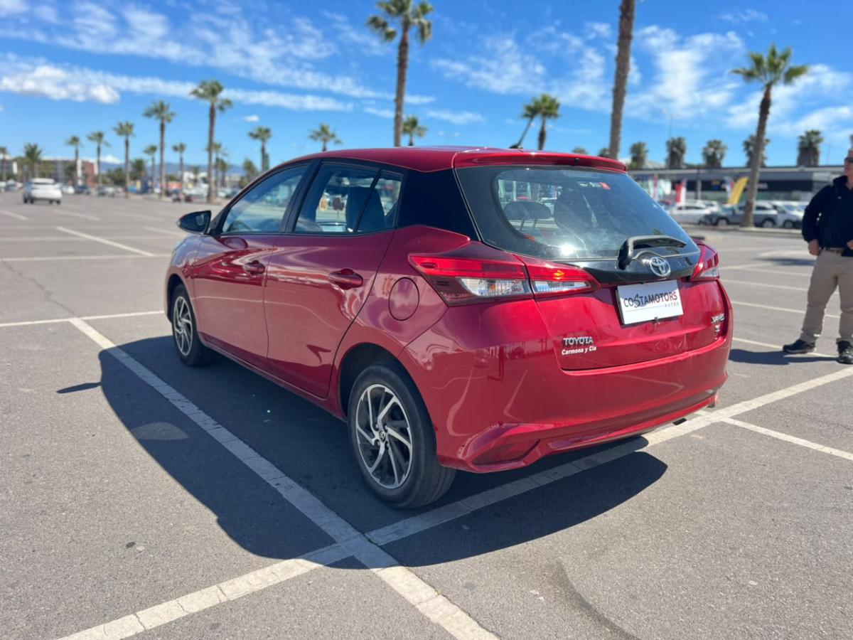 Toyota Yaris Sport Hb — foto 4 de 4