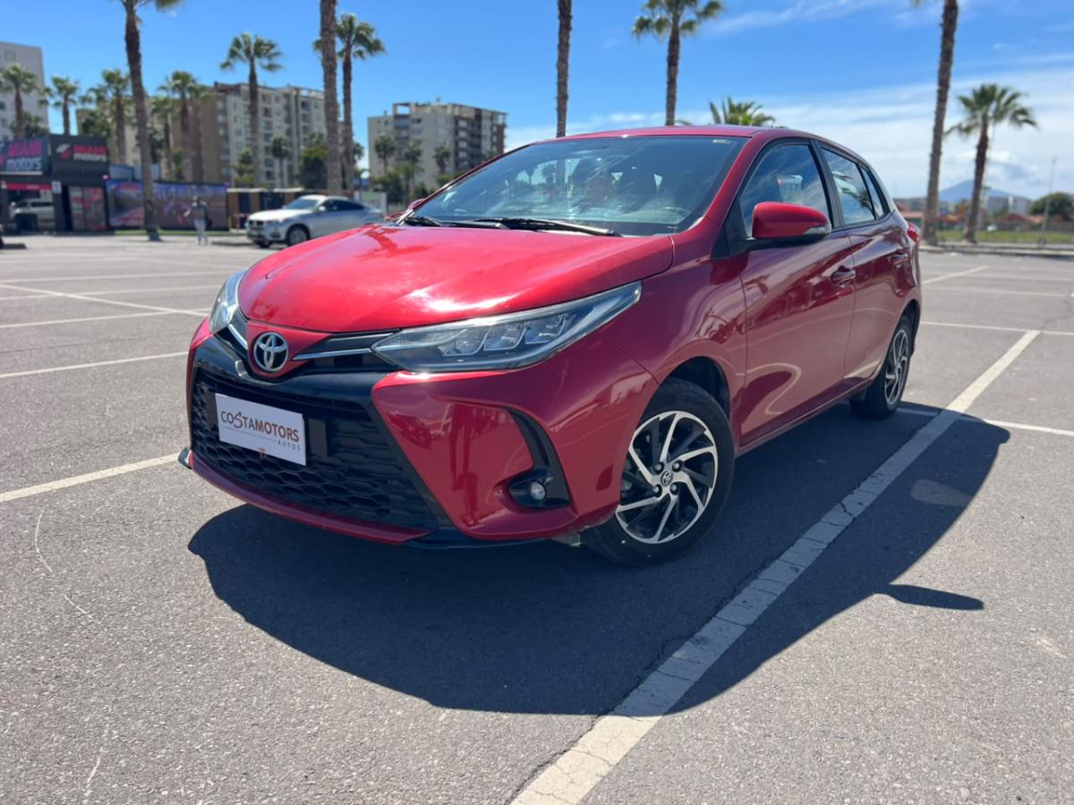Toyota Yaris Sport Hb — foto 3 de 4
