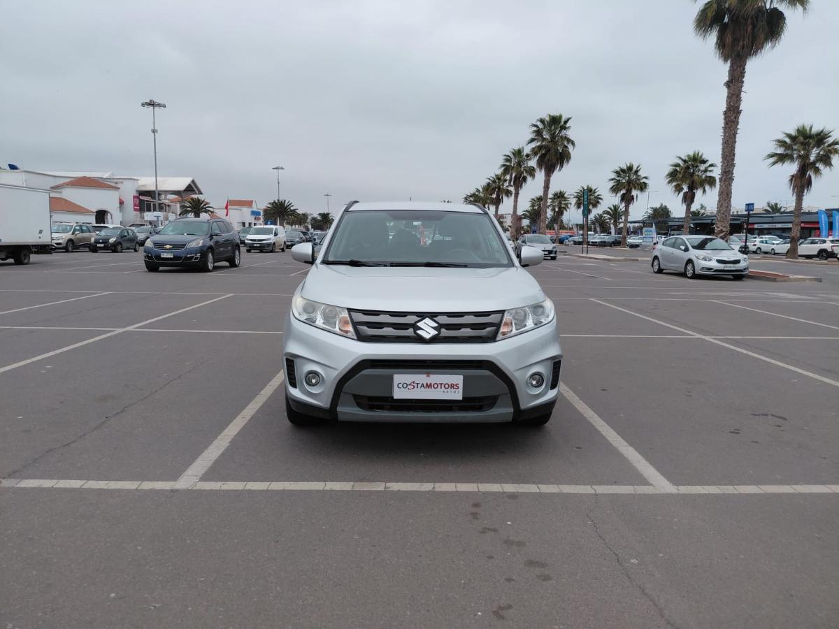Suzuki Vitara — foto 2 de 4